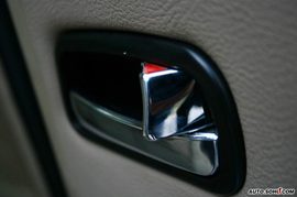 搜狐广西试驾景逸1.8T内饰