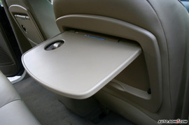 搜狐广西试驾景逸1.8T内饰