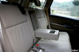 搜狐广西试驾景逸1.8T内饰