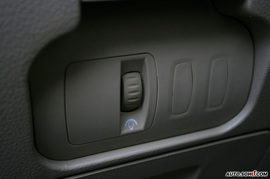 搜狐广西试驾景逸1.8T内饰