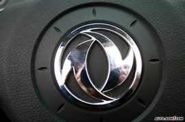 搜狐广西试驾景逸1.8T内饰