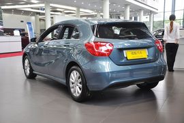 2013款奔驰A180时尚型