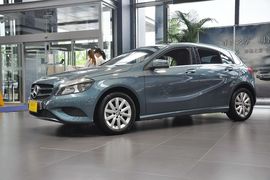 2013款奔驰A180时尚型