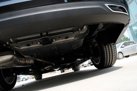 北京汽车绅宝2013款2.0T豪华版(101748)