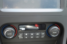 北京汽车绅宝2013款2.0T豪华版(101748)