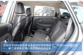 起亚新佳乐2013款2.0L