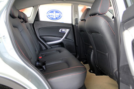 全新奔腾X80图解