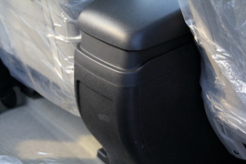 全新奔腾X80图解