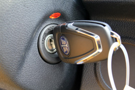 全新奔腾X80图解