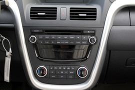 全新奔腾X80图解