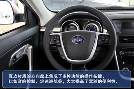 全新奔腾X80图解