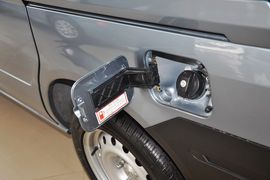 2013款郑州日产帅客1.5L手动7座标准型