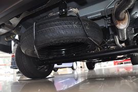 2013款郑州日产帅客1.5L手动7座标准型