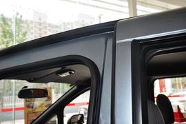2013款郑州日产帅客1.5L手动7座标准型