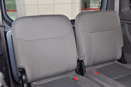 2013款郑州日产帅客1.5L手动7座标准型