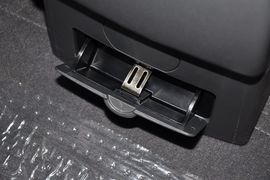 2013款郑州日产帅客1.5L手动7座标准型