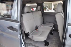2013款郑州日产帅客1.5L手动7座标准型