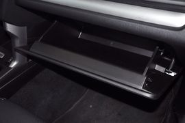 2013款斯巴鲁森林人2.5i精英版
