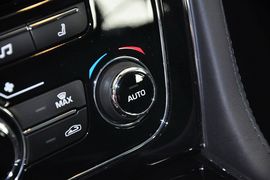 2013款捷豹XJL