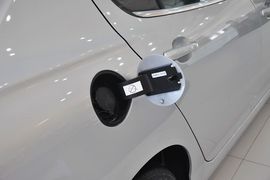 2013款标致307两厢