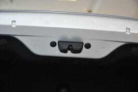 2013款标致307两厢