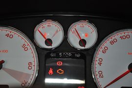 2013款标致307两厢