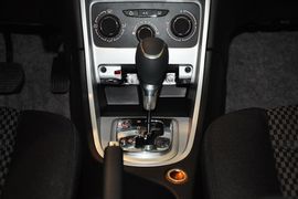 2013款标致307两厢