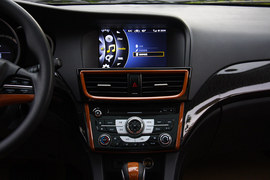 动力欠佳/底盘表现出色！试驾东南V6菱仕