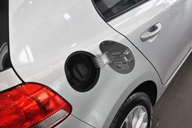 2012款大众高尔夫1.6L手自一体舒适型