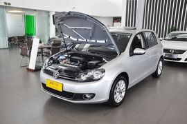 2012款大众高尔夫1.6L手自一体舒适型