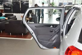 2012款大众高尔夫1.6L手自一体舒适型