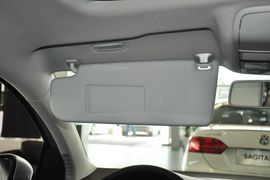 2012款大众高尔夫1.6L手自一体舒适型