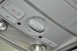 2012款大众高尔夫1.6L手自一体舒适型