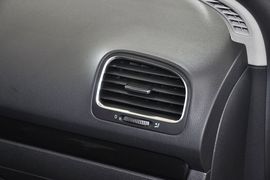 2012款大众高尔夫1.6L手自一体舒适型