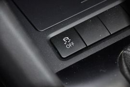 2012款大众高尔夫1.6L手自一体舒适型