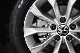 2012款大众高尔夫1.6L手自一体舒适型