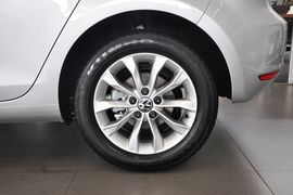 2012款大众高尔夫1.6L手自一体舒适型
