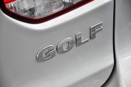 2012款大众高尔夫1.6L手自一体舒适型