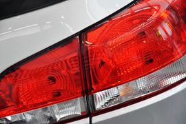 2012款大众高尔夫1.6L手自一体舒适型