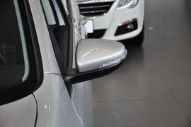 2012款大众高尔夫1.6L手自一体舒适型