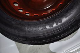 2012款起亚K2三厢1.4L手动GLS纪念版