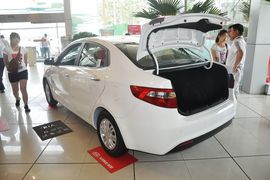2012款起亚K2三厢1.4L手动GLS纪念版