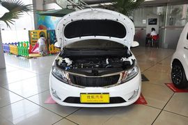 2012款起亚K2三厢1.4L手动GLS纪念版