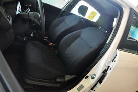 2012款起亚K2三厢1.4L手动GLS纪念版
