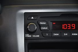 2012款起亚K2三厢1.4L手动GLS纪念版