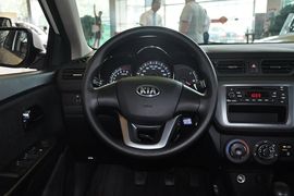 2012款起亚K2三厢1.4L手动GLS纪念版