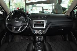 2012款起亚K2三厢1.4L手动GLS纪念版