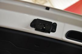 2013款起亚秀尔1.6L