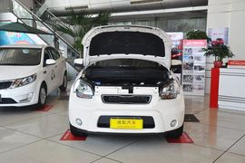 2013款起亚秀尔1.6L