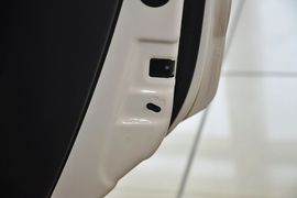 2013款起亚秀尔1.6L